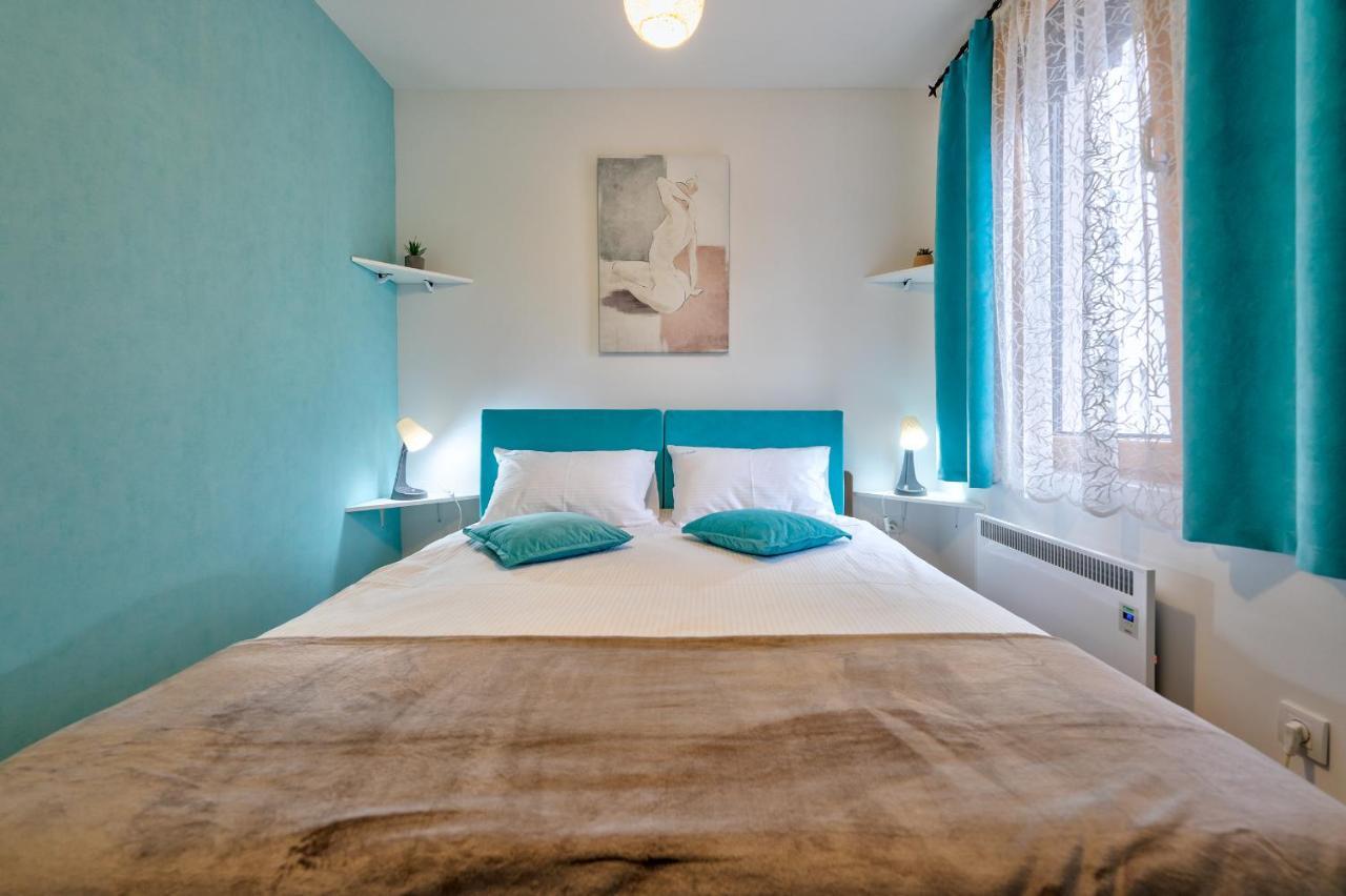 Le Sorelle Apartment